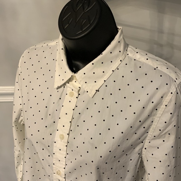 Banana Republic White & Black Polka Dot Button Down Shirt Size M NWT - Picture 3 of 13